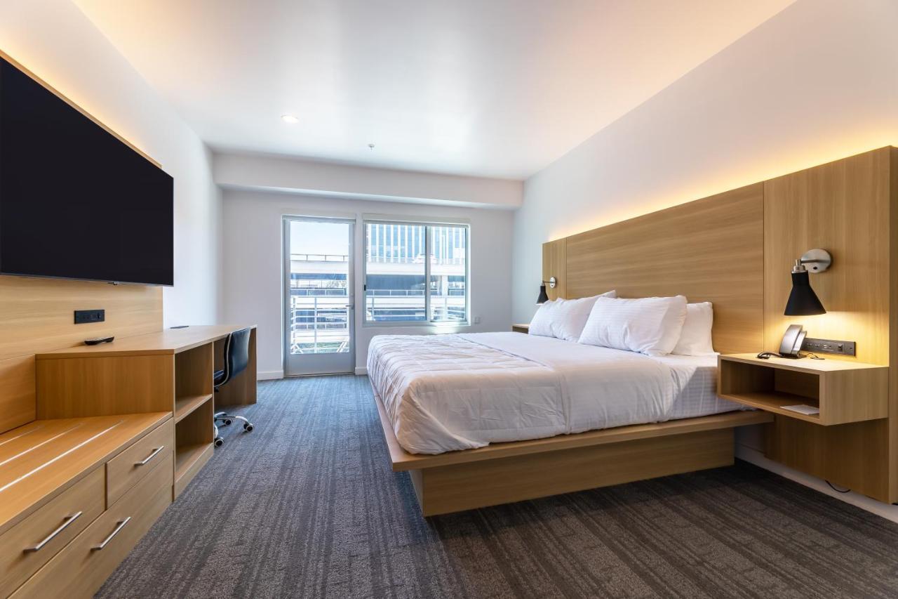 Hotel Mai Downtown Лонг-Біч Номер фото
