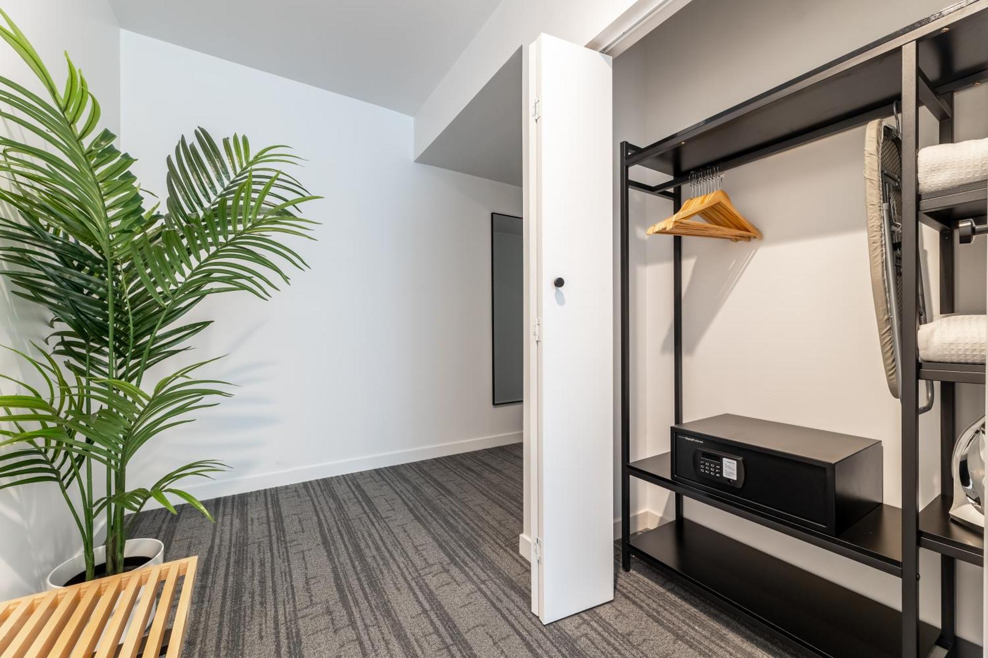 Hotel Mai Downtown Лонг-Біч Номер фото